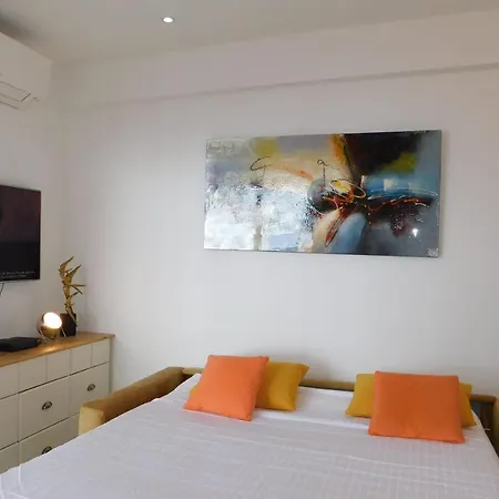 Apartment Beautiful Studio Marianne 